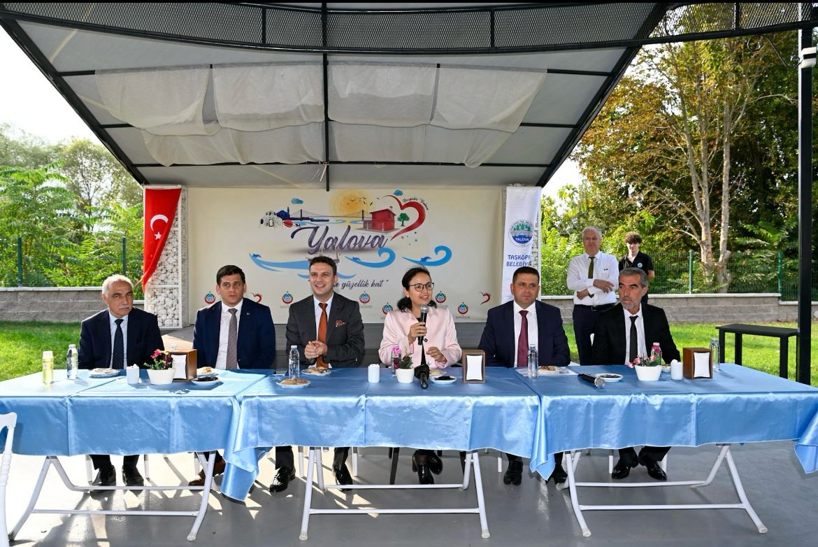 Sayın Valimiz Dr. Hülya Kaya ve Kaymakamımız Ömer Bilgin Taşköprü Beldemize Ziyarette Bulundu